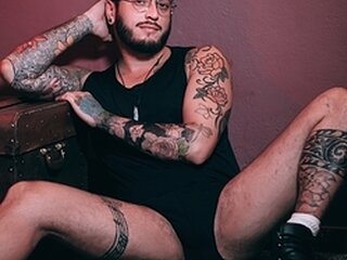 Léo Ferraz Tatto Porn Show