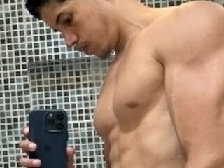 Safadinho 18 Porn Show
