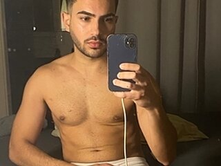 Daniel 25 Porn Show