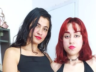 BelindaAndCrista Porn Show