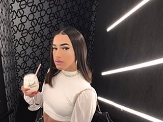 Laricedo Porn Show