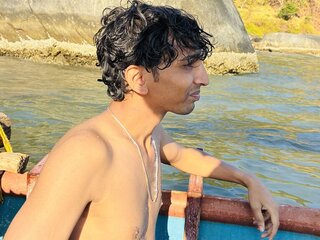 KaranSmith Porn Show