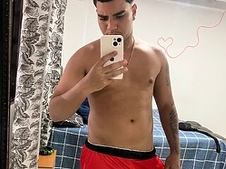 Kaio Savage Porn Show