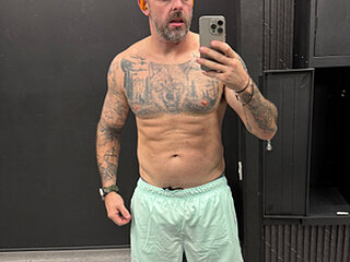RagingRomeo Porn Show