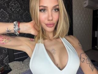 SensualMila Porn Show