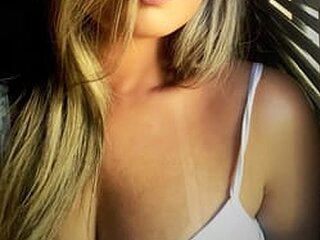 Kiani Porn Show