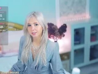 Amoramias Porn Show