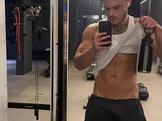 Pedro Souza Porn Show