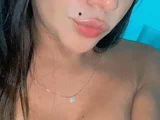Santos Alana Porn Show