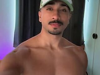 Natanael XX Porn Show