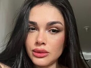 Cami 88 Porn Show