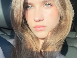 LynellMilleson Porn Show