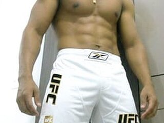 Sensação 21cm Porn Show