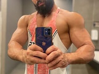 Diogo 22 Porn Show