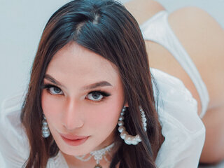 LeillaSanchez Porn Show
