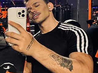 Russinho Carioca Porn Show