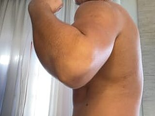Leo Silva 75 Porn Show